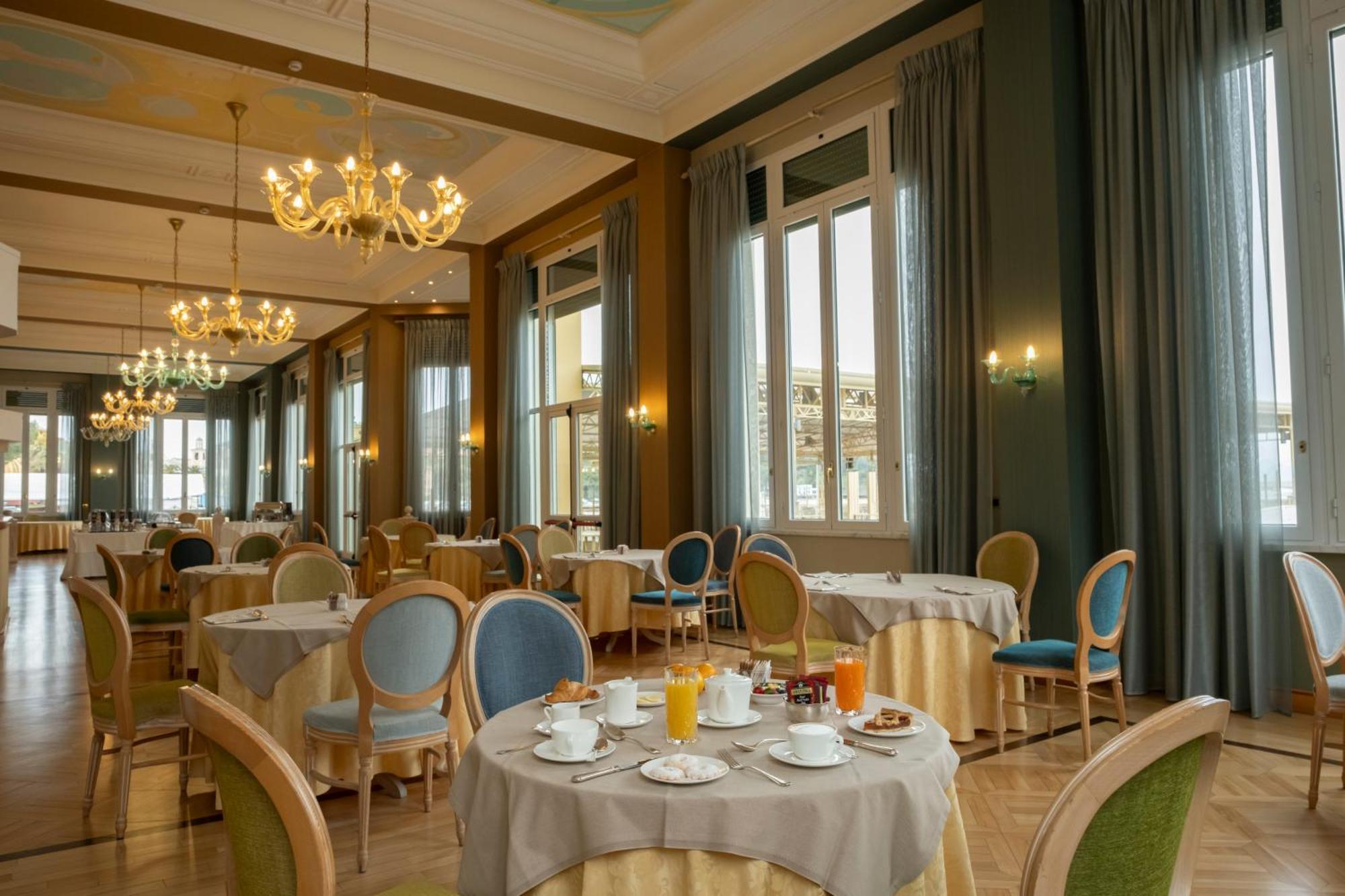 Suite Hotel Nettuno Sestri Levante Esterno foto