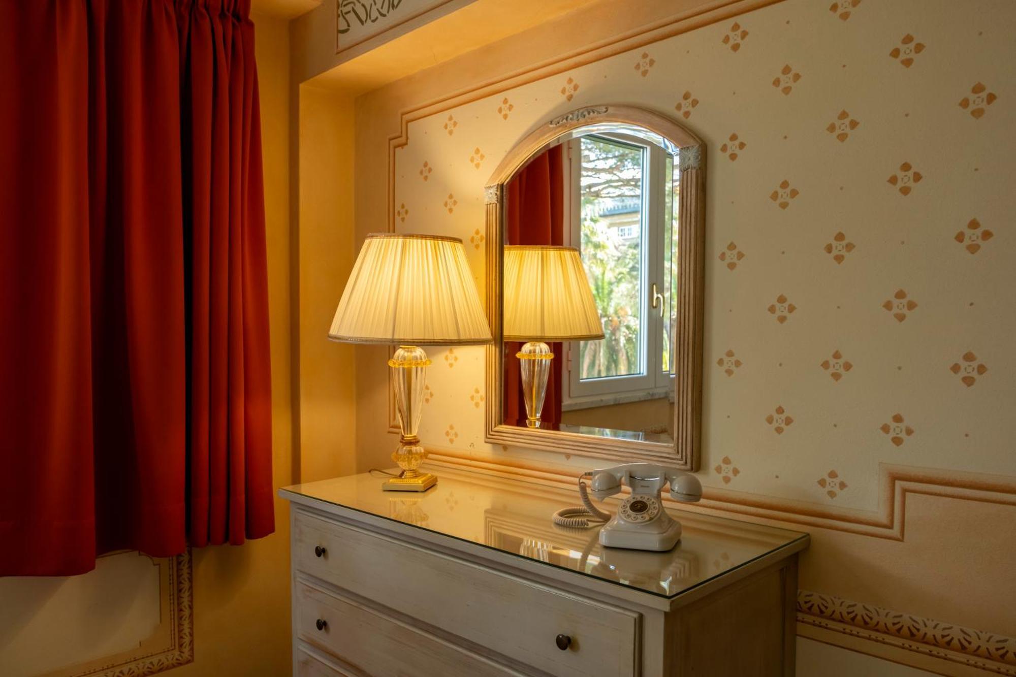 Suite Hotel Nettuno Sestri Levante Esterno foto