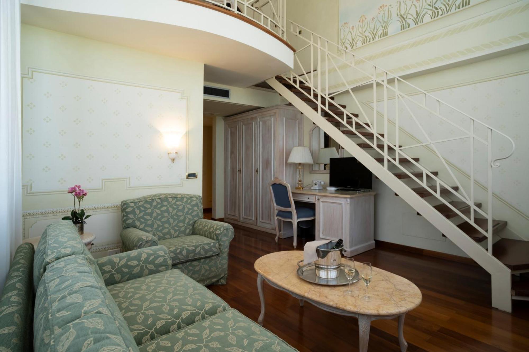 Suite Hotel Nettuno Sestri Levante Esterno foto