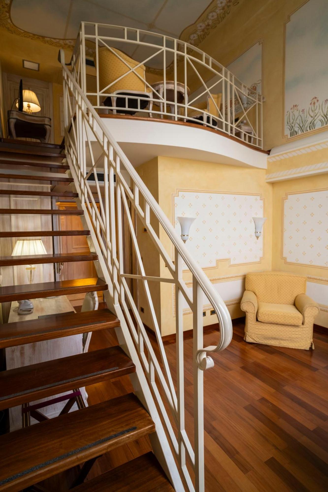 Suite Hotel Nettuno Sestri Levante Esterno foto