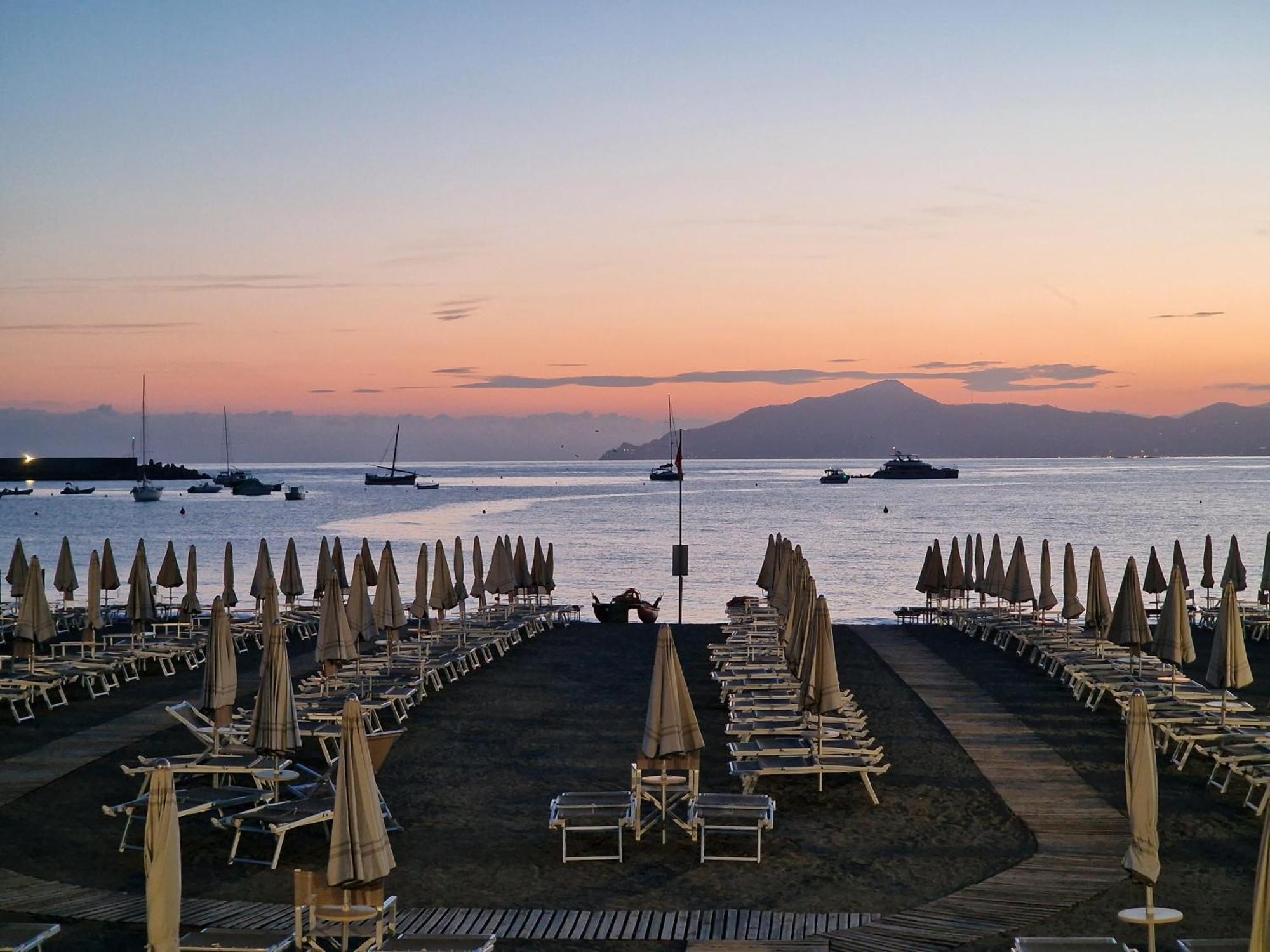 Suite Hotel Nettuno Sestri Levante Esterno foto